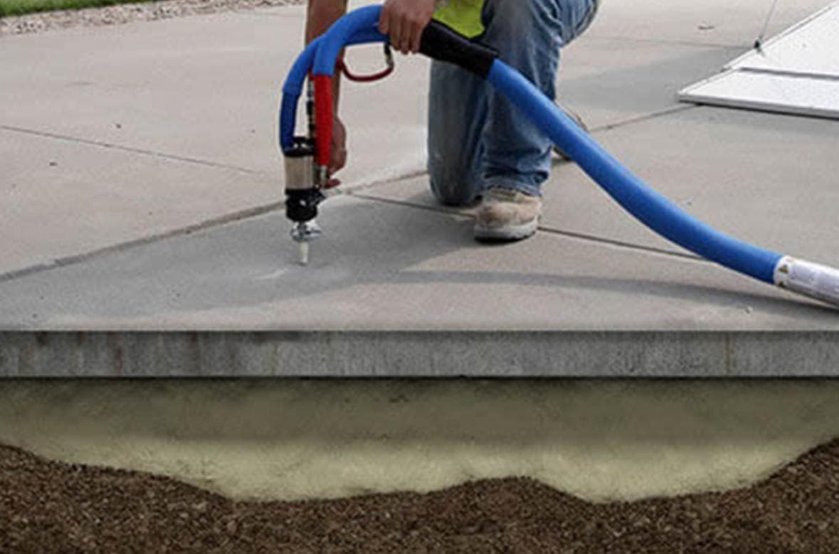 Realizace Slab Lifting – injektáž PU pěny do podloží betonu